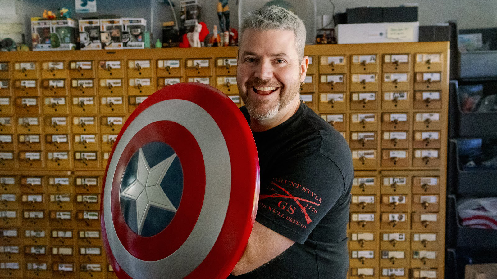 Sarge Red Captain America Shield