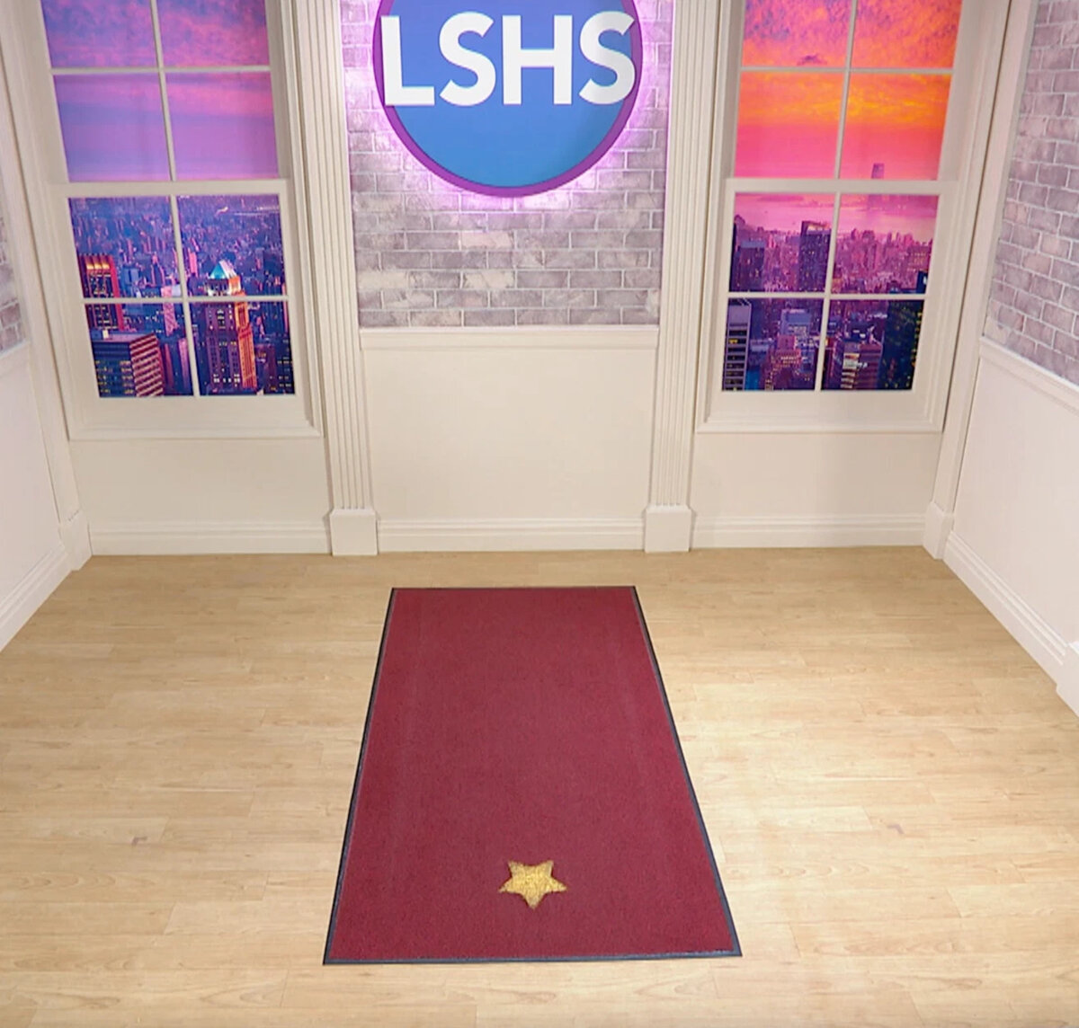 04 Red Carpet
